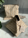 Afrika Heating-pads in caramel with white stripes
